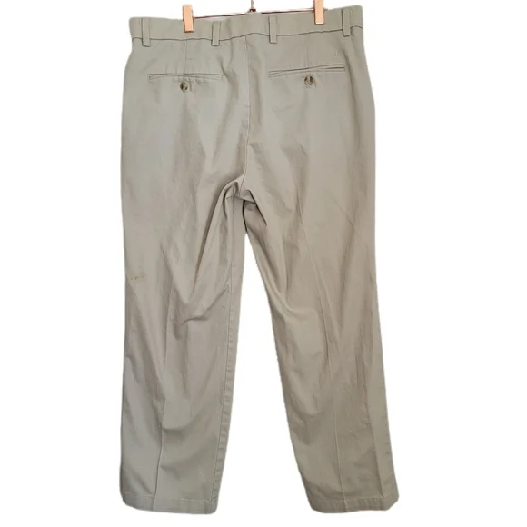 Dockers Pants Mens Size 36x29 Beige Flex Comfort Classic Fit   - Picture 4 of 8